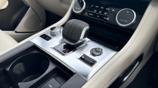 Jaguar F-Pace 2.0 D200 R-Dynamic Black 5dr Auto AWD Diesel Estate